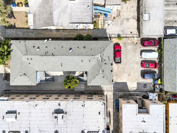 1350 S Burlington Avenue, Los Angeles CA 90006