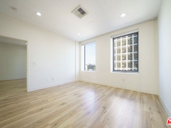 3810 Wilshire Boulevard 804, Los Angeles CA 90010