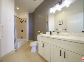 3810 Wilshire Boulevard 804, Los Angeles CA 90010