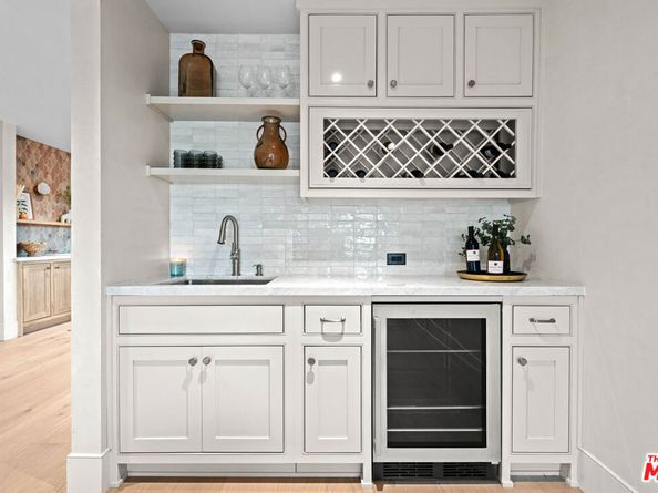 5154 W 12th Street, Los Angeles CA 90019