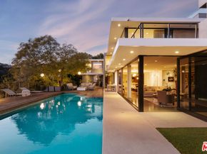 1215 Chickory Lane, Los Angeles CA 90049