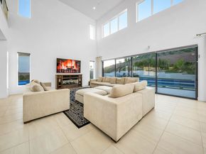 12553 N Ridgeline Road, Porter Ranch CA 91326