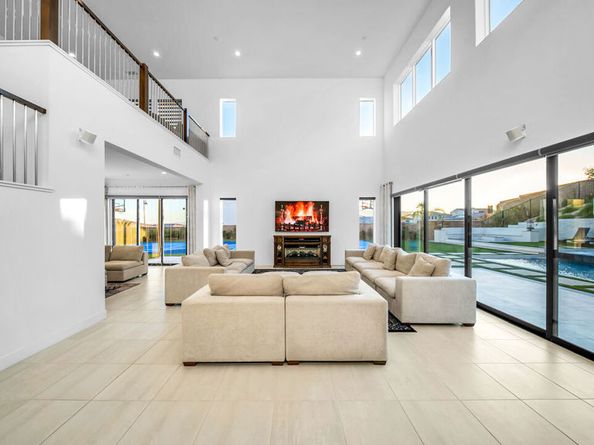 12553 N Ridgeline Road, Porter Ranch CA 91326