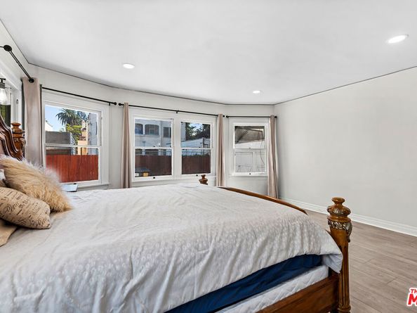 2406 3rd Avenue, Los Angeles CA 90018