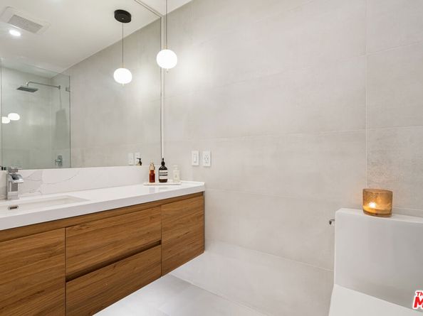 11750 W Sunset Boulevard 407, Los Angeles CA 90049