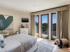 1921 Bel Air Road, Los Angeles CA 90077