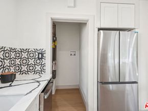 2230 S Cloverdale Avenue, Los Angeles CA 90016