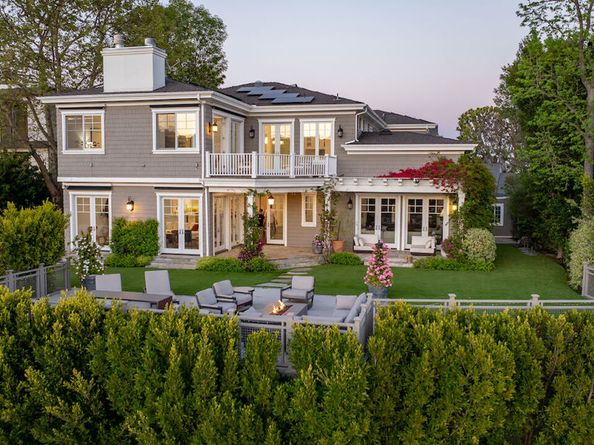 1143 Linda Flora Drive, Los Angeles CA 90049