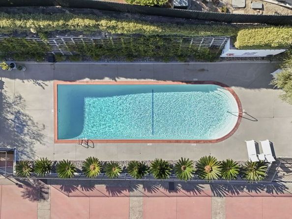 6435 Zumirez Drive 11, Malibu CA 90265