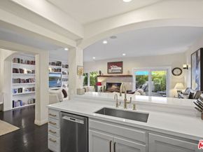 6435 Zumirez Drive 11, Malibu CA 90265