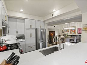 6435 Zumirez Drive 11, Malibu CA 90265