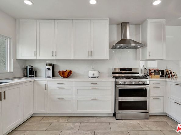 3867 3rd Avenue, Los Angeles CA 90008