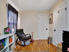 3867 3rd Avenue, Los Angeles CA 90008