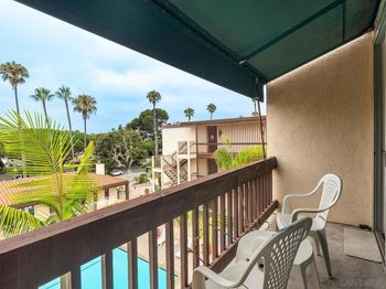 6333 La Jolla Blvd