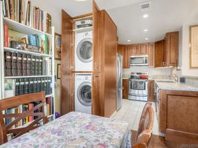 12553 Caminito De La Gallarda, San Diego CA 92128