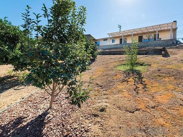 1716 Watson Way, Vista CA 92083
