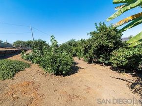 1716 Watson Way, Vista CA 92083