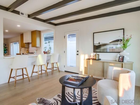3001 Hartman Way, San Diego CA 92117