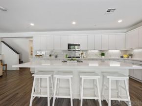 8894 Trailridge Ave, Santee CA 92071
