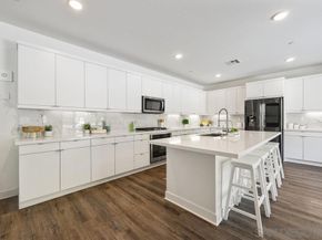 8894 Trailridge Ave, Santee CA 92071