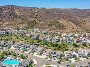 8894 Trailridge Ave, Santee CA 92071