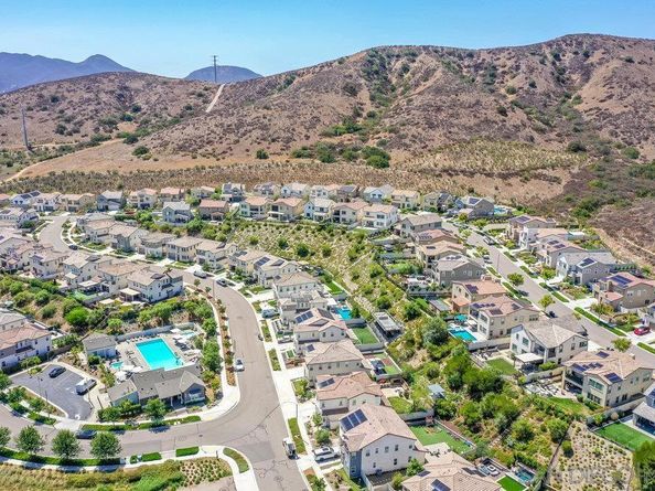 8894 Trailridge Ave, Santee CA 92071