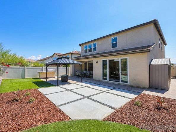 8894 Trailridge Ave, Santee CA 92071