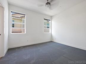 8894 Trailridge Ave, Santee CA 92071