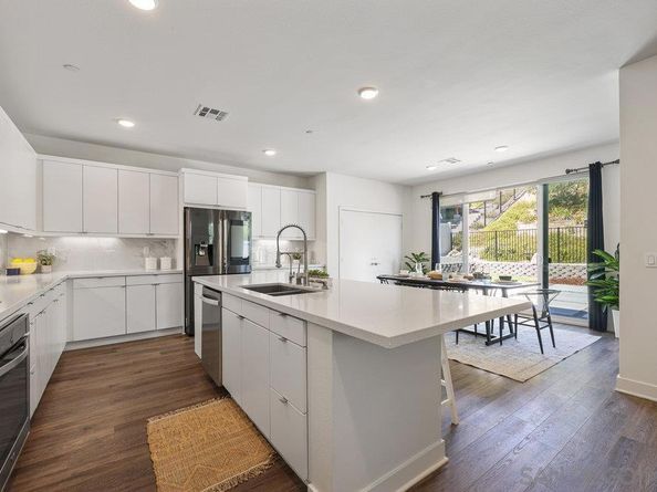 8894 Trailridge Ave, Santee CA 92071