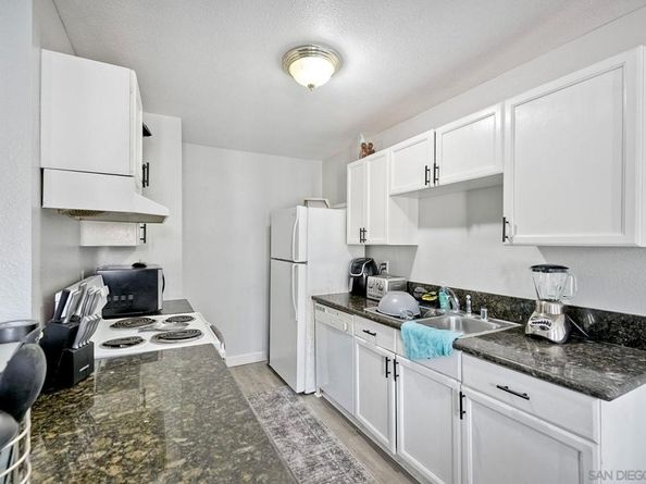 1653 Pentecost Way 12, San Diego CA 92105