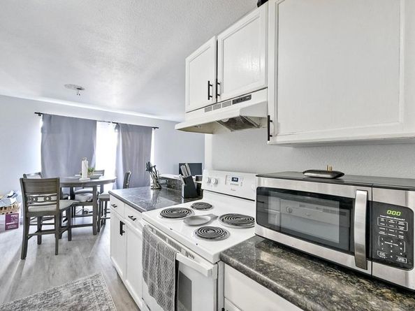 1653 Pentecost Way 12, San Diego CA 92105