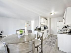 1653 Pentecost Way 12, San Diego CA 92105