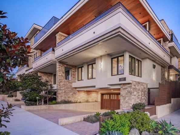 187 Cherry Ave, Carlsbad CA 92008
