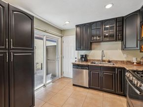 9607 Kumquat Dr, Lakeside CA 92040