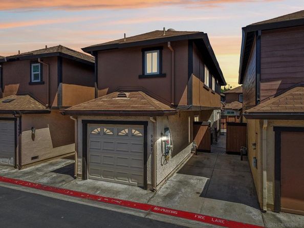 9607 Kumquat Dr, Lakeside CA 92040