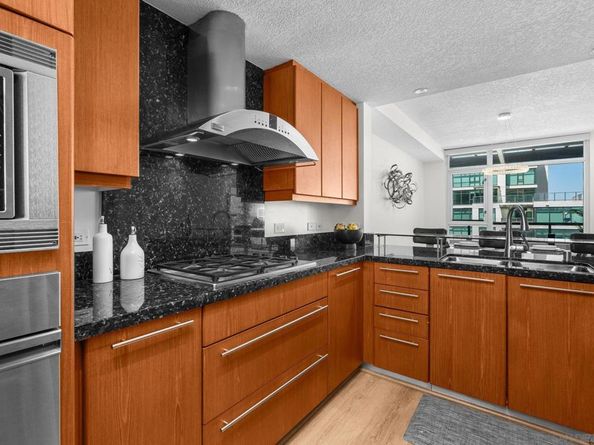 1199 Pacific Hwy 3402, San Diego CA 92101