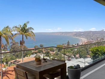 1586 Crespo Dr