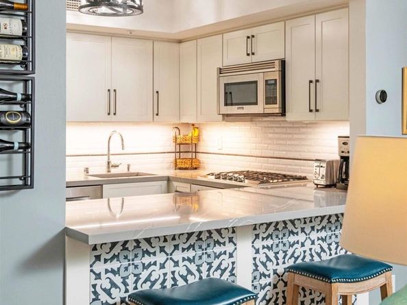 500 W Harbor Drive 804, San Diego CA 92101