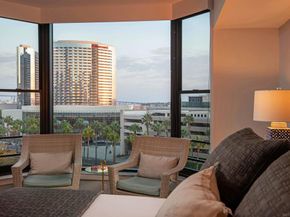 500 W Harbor Drive 804, San Diego CA 92101