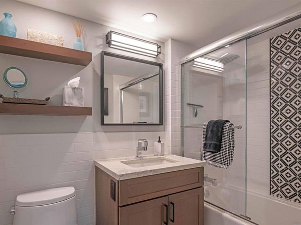 500 W Harbor Drive 804, San Diego CA 92101