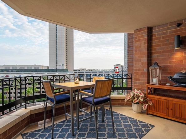 500 W Harbor Drive 804, San Diego CA 92101