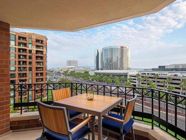 500 W Harbor Drive 804, San Diego CA 92101