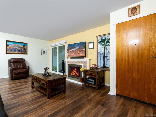 1651 S Juniper St S 10, Escondido CA 92025