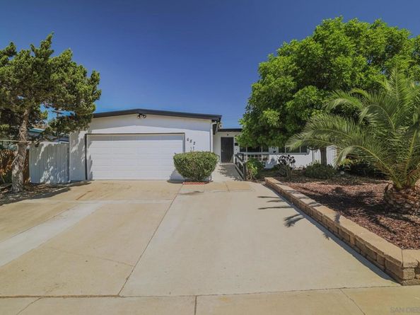 682 Valley Village Dr, El Cajon CA 92021