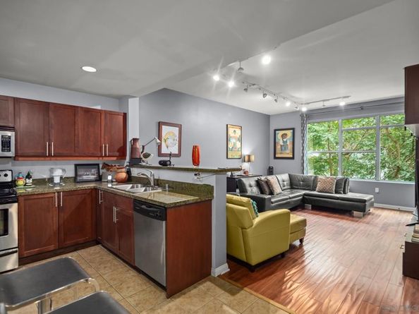 206 Park Blvd 307, San Diego CA 92101