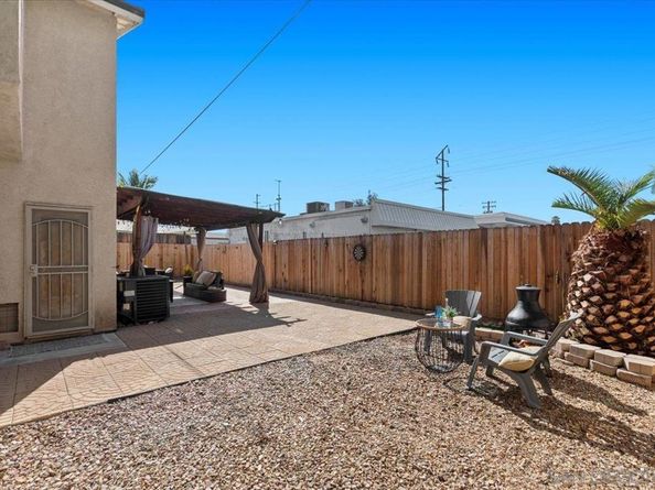 901 Stoneys Ln, El Cajon CA 92021