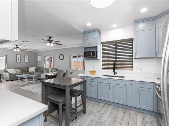 901 Stoneys Ln, El Cajon CA 92021