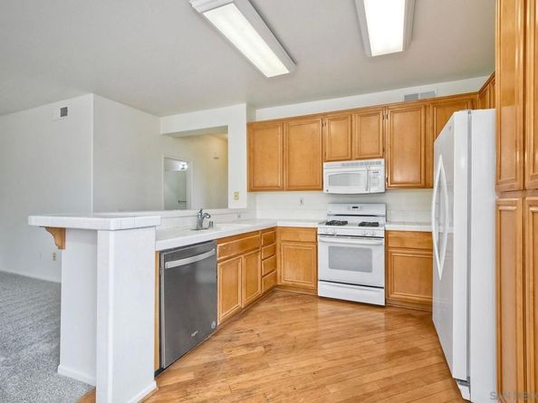 9633 West Canyon Terrace 2, San Diego CA 92123
