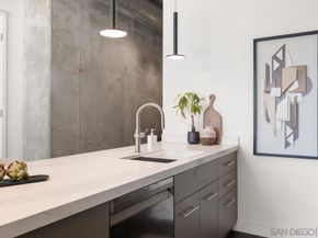 1025 Island Ave 402, San Diego CA 92101