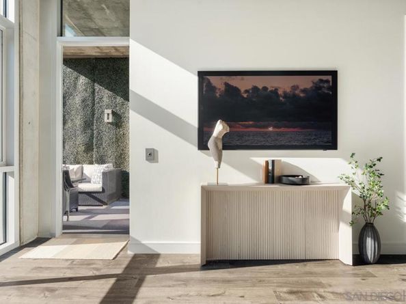 1025 Island Ave 402, San Diego CA 92101